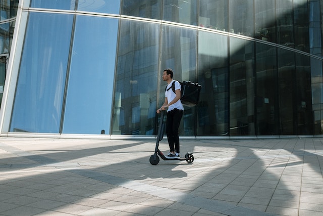 Cuáles son los mejores climas para usar patinetes eléctricos